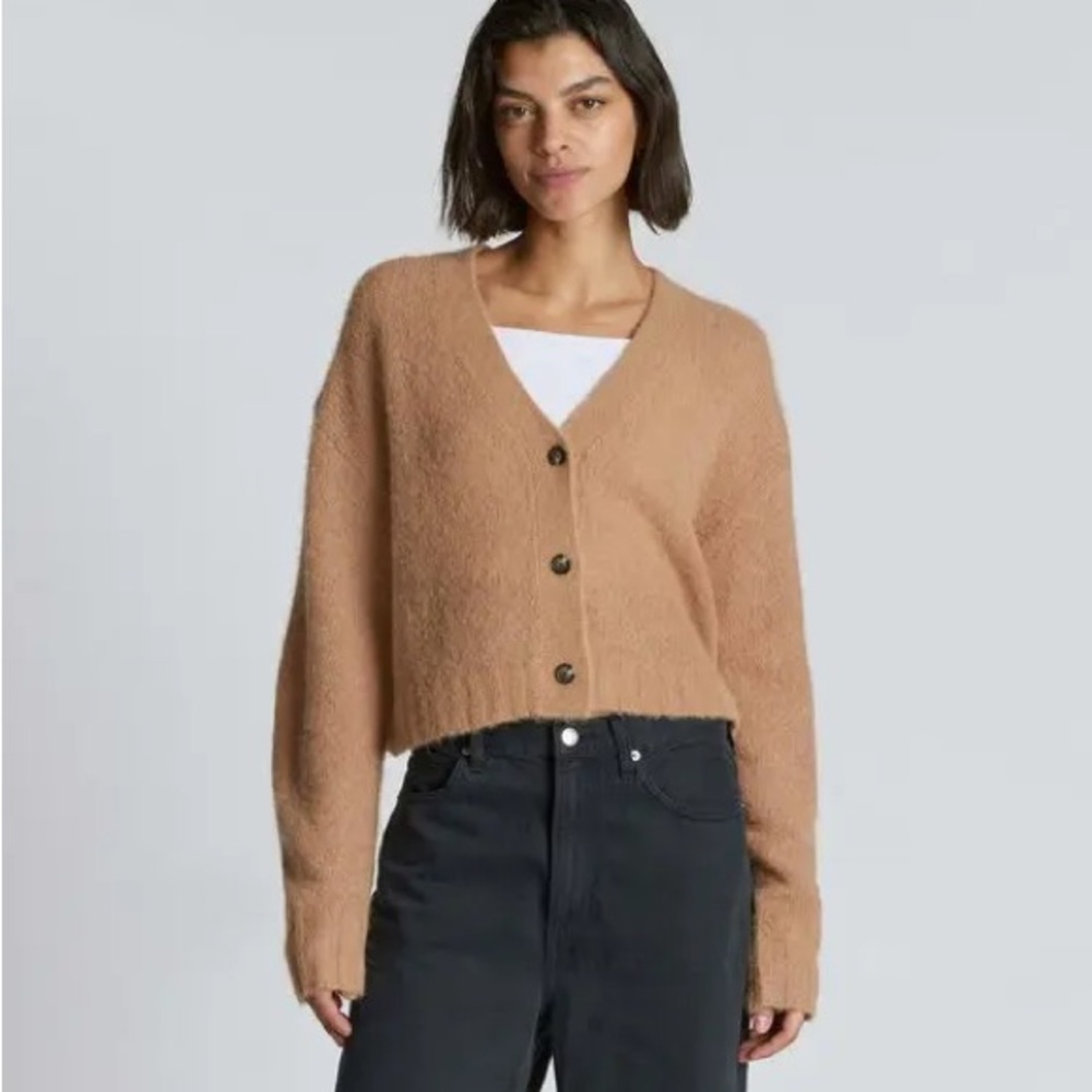 Everlane Alpaca V-Neck Cropped Cardigan